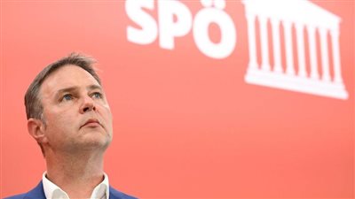 في حفل عيد العمال بالنمسا .. مطالبة بإعادة الحياد النشط ونشر السلام