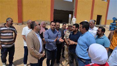 نائب محافظ الإسماعيلية يتابع ميدانيا مشروعات مبادرة 