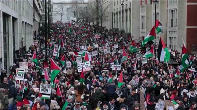 عاجل.. طلاب بريطانيا يبدأون موجة جديدة من الاحتجاجات ضد حرب غزة بعد الاعتقالات الأمريكية