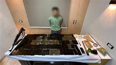 الداخلية تضبط عنصرا إجراميا يصنع المخدرات بالبحيرة 