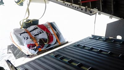 عاجل.. مصر تكثف أعمال الإسقاط الجوي اليومي للمساعدات الإنسانية والإغاثية على شمال قطاع غزة