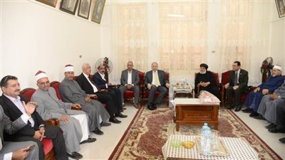 محافظ أسيوط يزور مطرانيتي ديروط والقوصية للأقباط الأرثوذكس للتهنئة بعيد القيامة المجيد