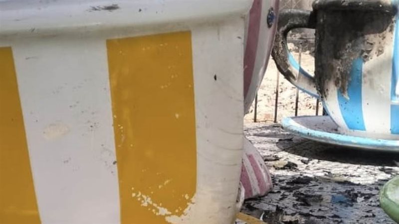 حريق لعبة الملاهي