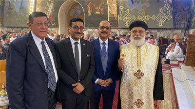 رئيس المصريين الأحرار يُشارك احتفالات القيامة بالقاهرة ويوفد قيادات الحزب لحضور الصلوات