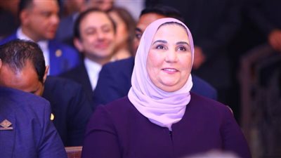 وزيرة التضامن الاجتماعي تهنئ البابا تواضروس الثاني بعيد القيامة المجيد