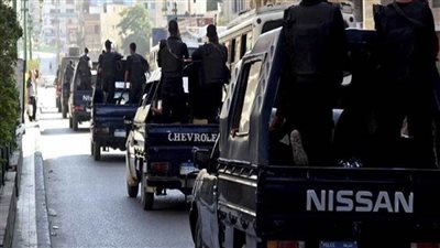 الداخلية تكشف حقيقة تداول قيام شخص بإلقاء زوجته من السيارة وخطف أطفاله بدمياط 