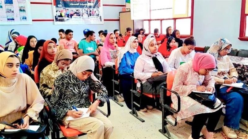 إقبال كبير من طلاب