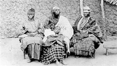 من عادات وطقوس التكاررة