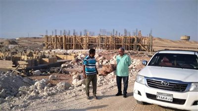 رئيس مدينة رأس غارب يتفقد المشروعات الجاري تنفيذها بالمدينة |صور