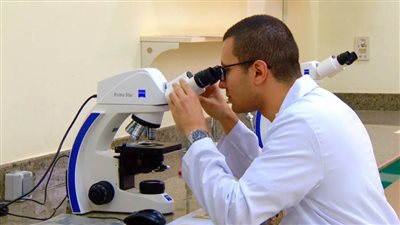 كلية الطب بالقوات المسلحة تحصل على شهادات الاعتماد الدولية للمواصفات المختلفة 