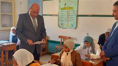 انطلاق امتحانات الفصل الدراسي الثاني لصفوف النقل بالمرحلة الابتدائية والتعليم الفني بأسوان غدًا الأربعاء 