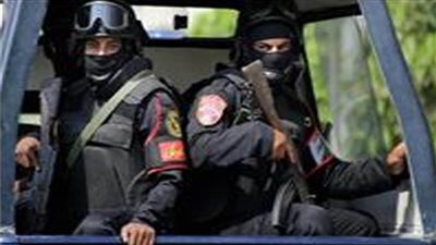 بحوزته 48 سلاحا ناريا.. مصرع عنصر إجرامي شديد الخطورة بأسيوط