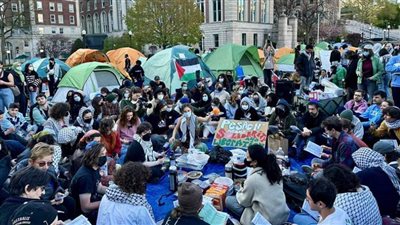 عاجل.. الشرطة الأمريكية تبدأ في إنهاء اعتصام طلاب جامعة 