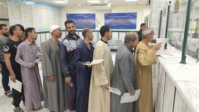 إقبال المواطنين على تقديم طلبات التصالح بالفيوم 