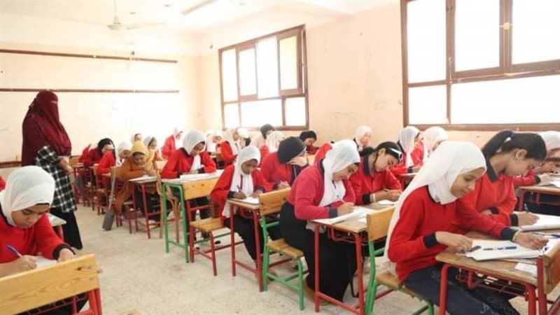 انطلاق امتحانات الفصل