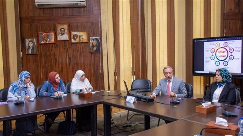 جانب من فعاليات دورة