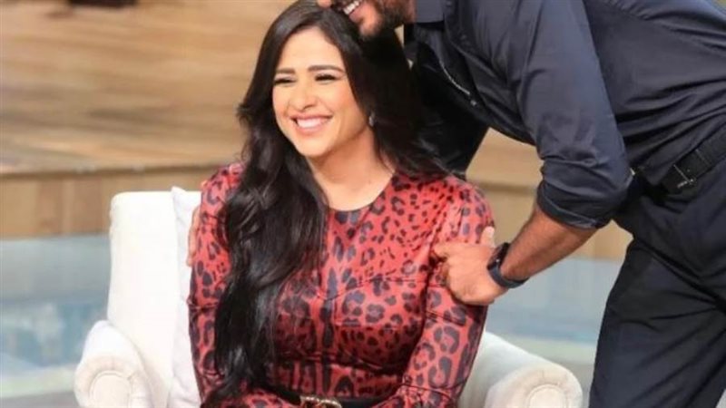 ياسمين عبد العزيز