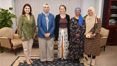 تعاون بين جامعة عين شمس وجامعة ستراسبورغ بشأن الرسائل العلمية