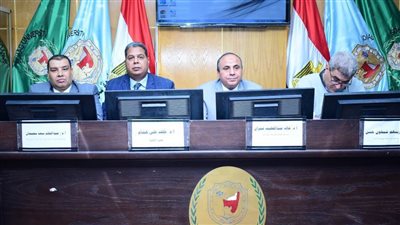 جامعة سوهاج تناقش آثار التغيرات المناخية خلال فعاليات المؤتمر العلمي الثاني لقسم وقاية النبات بكلية الزراعة