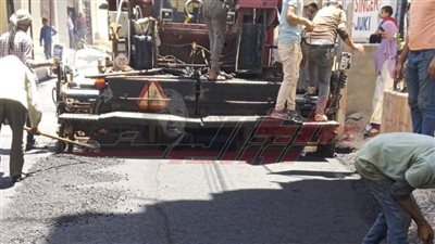 استمرار أعمال رصف شارع سينما بلطيم بطول 400 بكفر الشيخ