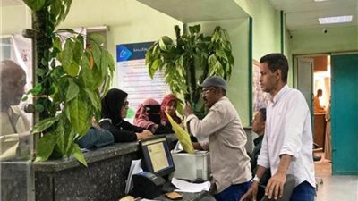  محافظ أسوان يتابع تلقي طلبات التصالح في مخالفات البناء.. وتخصيص 10 مراكز تكنولوجية لإستقبال المواطنين