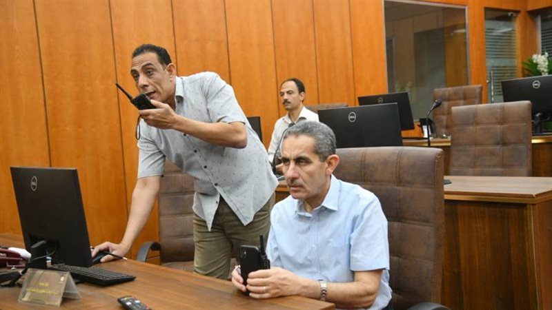 محافظ الغربية داخل