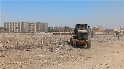 حملة نظافة مكبرة بمنطقة الإيواء ومركز الشباب بعرب المدابغ بمركز أسيوط