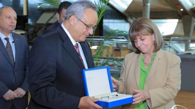 رئيسة جمهورية اليونان في زيارة لمكتبة الإسكندرية