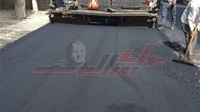 رصف شارع التوحيد ببلطيم في كفر الشيخ