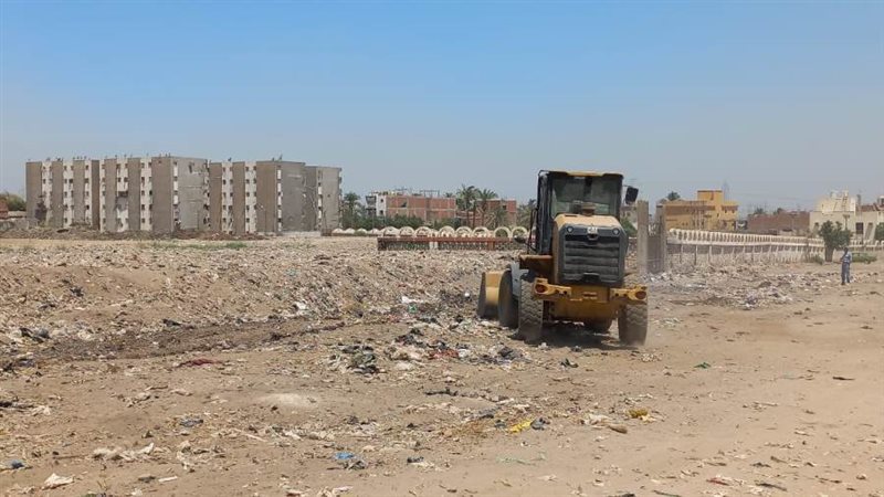 جانب من حملة النظافة