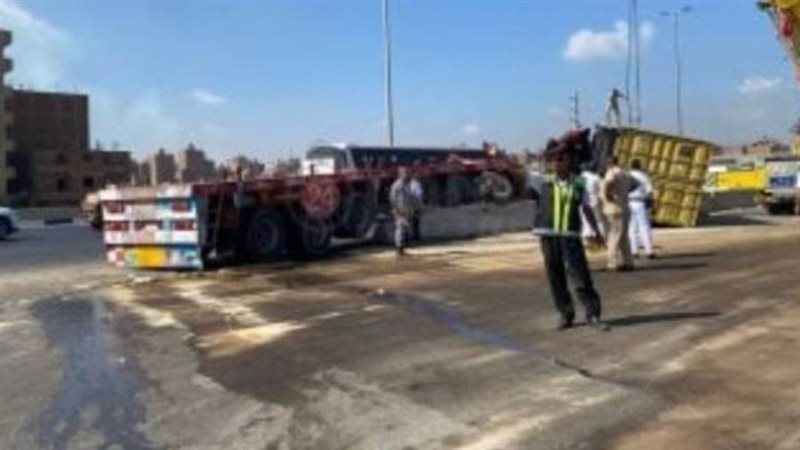 الحركة المرورية بالطريق