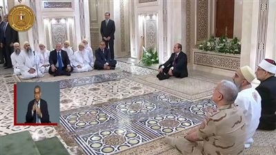 بآيات من الذكر الحكيم.. الرئيس السيسي يشهد افتتاح أعمال تجديد مسجد السيدة زينب 