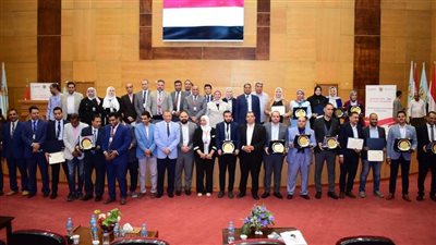 انطلاق الملتقى التوظيفي الأول لمركز التطوير المهني بجامعة سوهاج