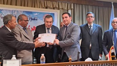 جامعة أسيوط تفوز بجائزة الجمعية المصرية للدراسات التاريخية المخصصة لأفضل رسالة دكتوراه