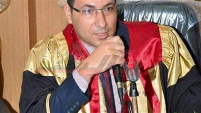 د. وليد عفيفي عميدًا لكلية التجارة بجامعة كفر الشيخ