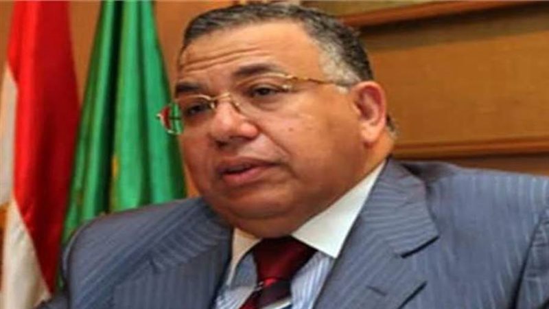 محمود الشريف نقيب