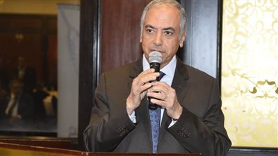 مينا سمعان: لا بد من إقرار قانون المسؤولية الطبية لوقف هجرة الكفاءات 