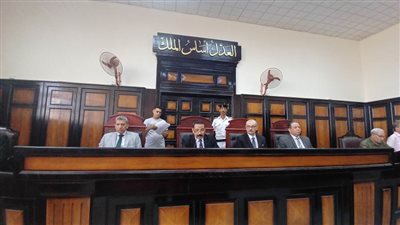 تأجيل محاكمة 15 شخصًا متهمين بتكوين تشكيل عصابي تخصص في تجارة المواد المخدرة بأسيوط لجلسة 7 يوليو القادم للحكم