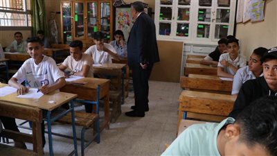 انتظام دخول الطلاب بمدارس البنية التكنولوجية على المنصة التكنولوجية 