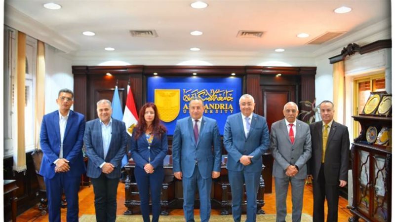 رئيس جامعة الإسكندرية