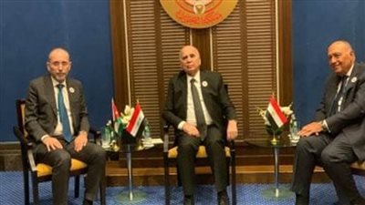 وزراء خارجية مصر والأردن والعراق يجتمعون في إطار آلية التعاون الثلاثي بالبحرين