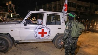 حماس: لن يرى الأسرى النور حتى يلتزم الاحتلال بشروطنا