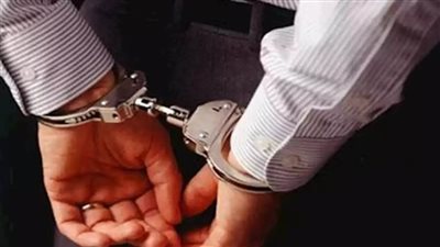 القبض على عاطل بالقاهرة تقمص شخصية فتاة لابتزاز رواد مواقع التواصل الاجتماعي  