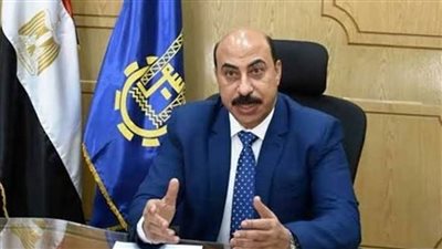 محافظ أسوان يكلف نائبته بمتابعة معدلات تنفيذ الصروح التعليمية الجديدة 