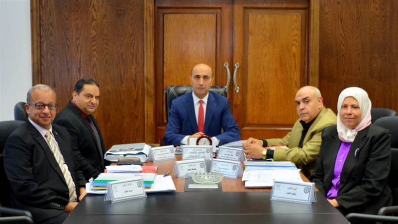 لجنة اختيار أمناء