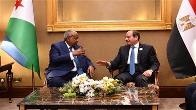 عاجل.. الرئيس السيسي يلتقي نظيره الجيبوتي على هامش قمة المنامة 