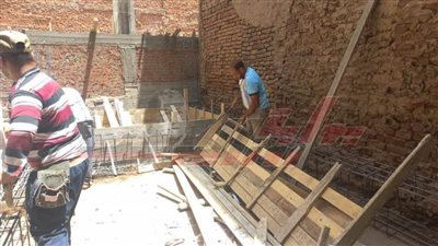 إزالة بناء مخالف دون ترخيص ببلطيم كفر الشيخ