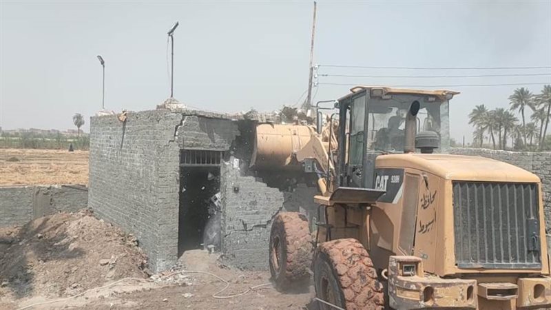 تنفيذ الإزالات بمركز