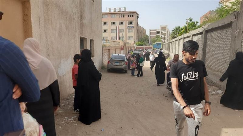 توافد الطلاب