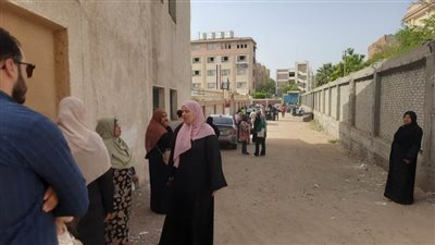 اللغة العربية ترسم الفرحة على وجوه طلاب الشهادة الإعدادية بالشرقية